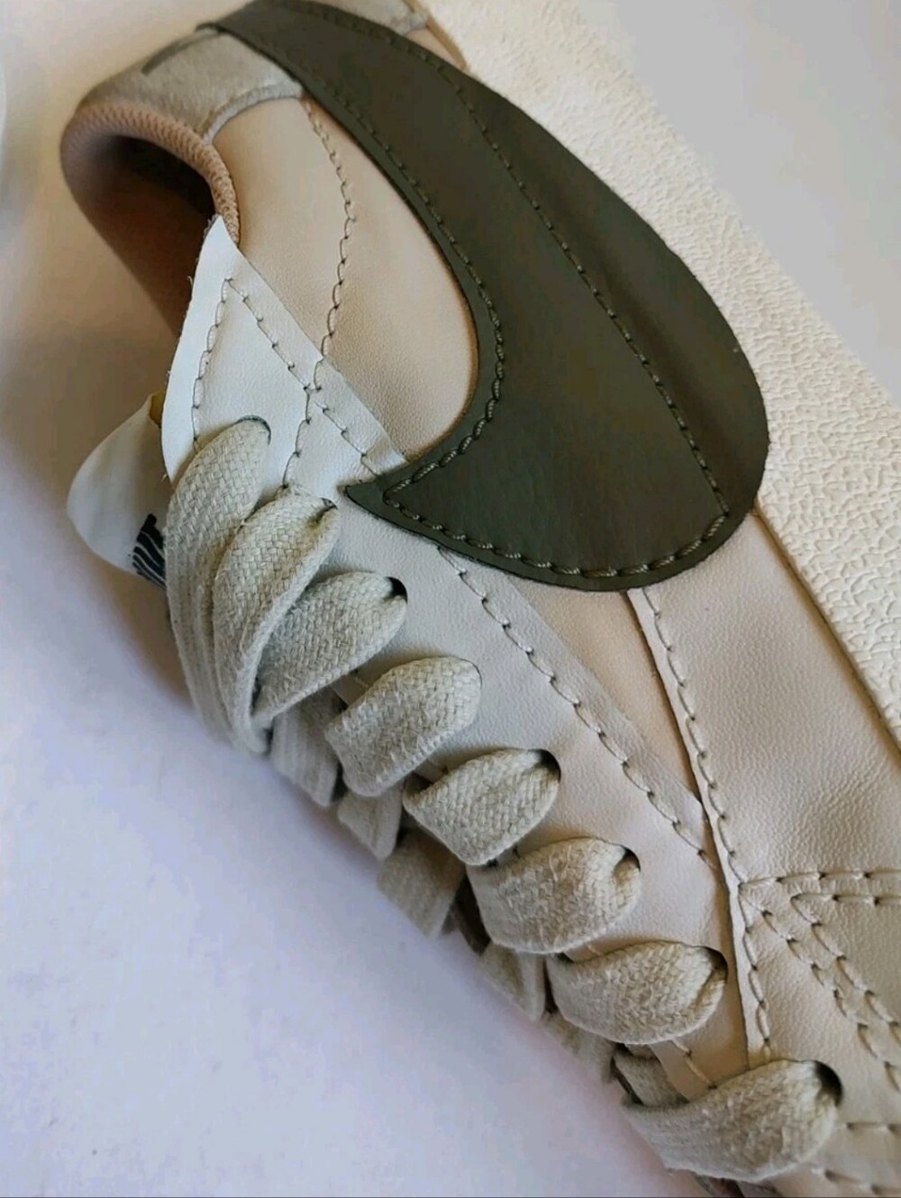 Nike Blazer 77 Low Jumbo Sand Drift Olive Lace Up Sneakers Women's Size 10 Shoes - Picture 8 of 16